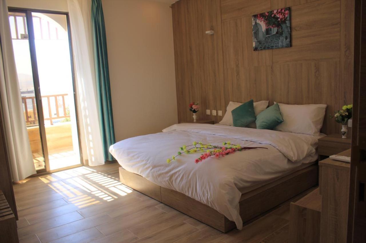 Castle Beach Hotel Aqaba Extérieur photo